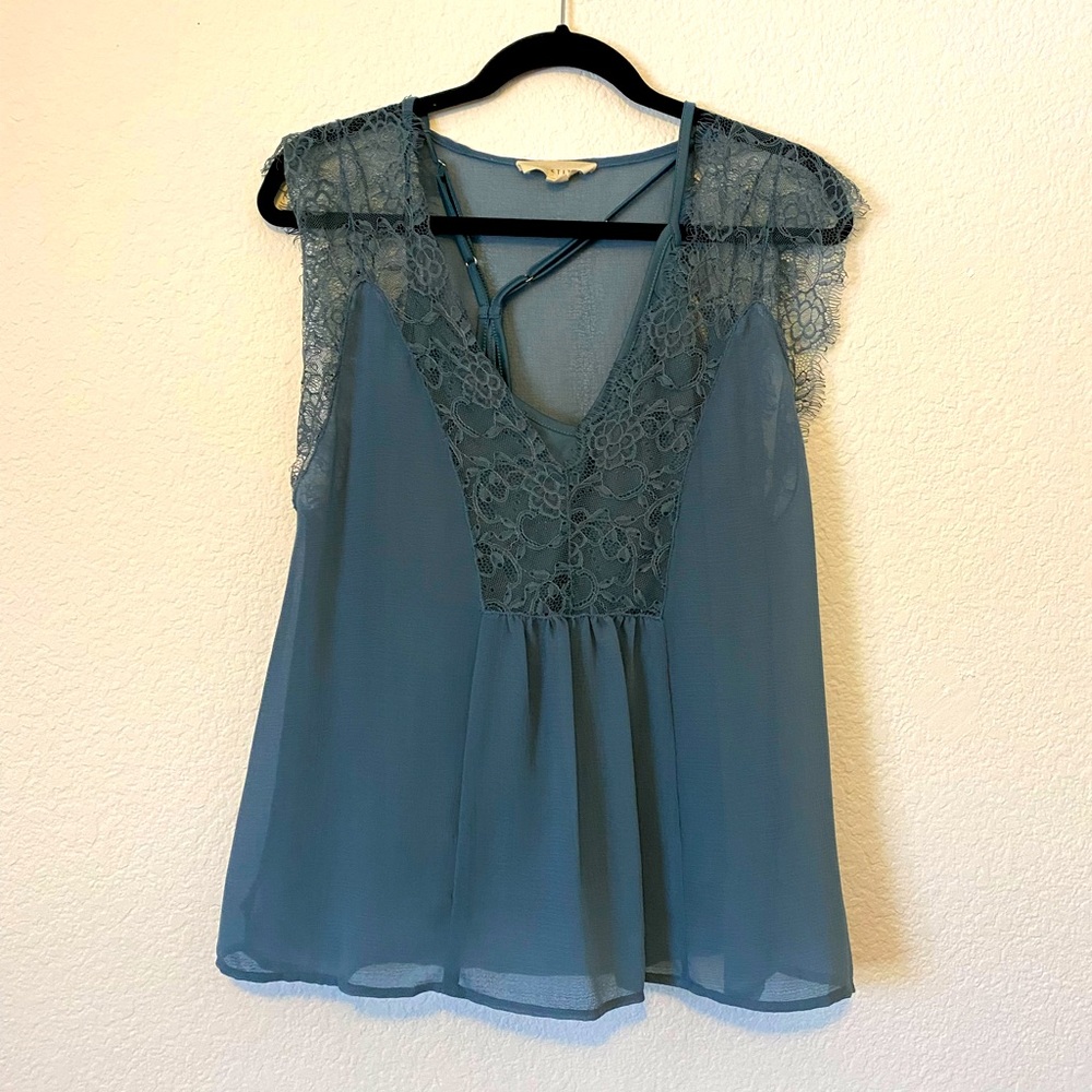 Lace top